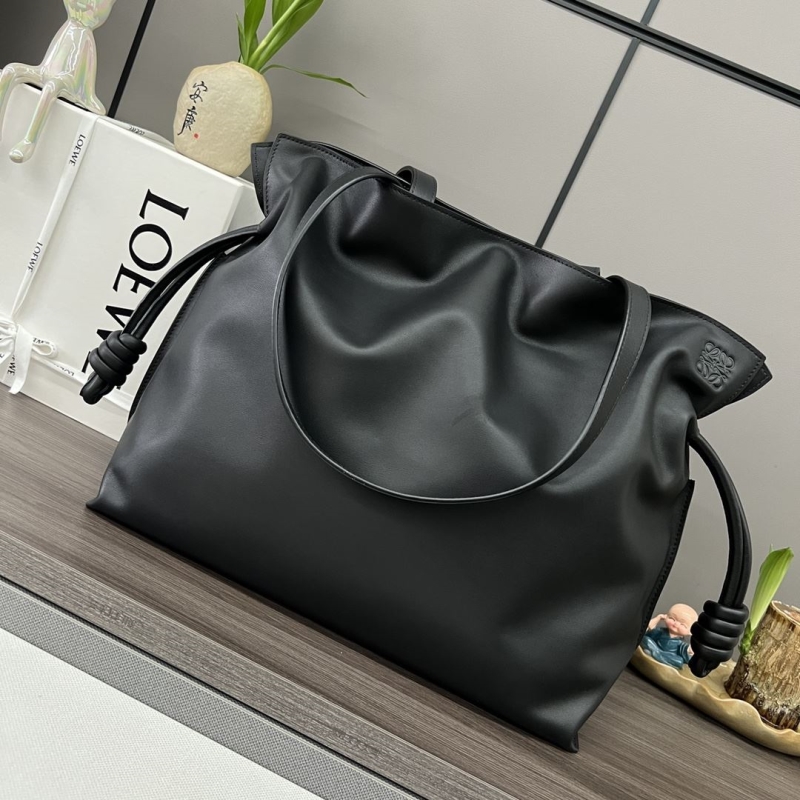 l*ew* handle bags
